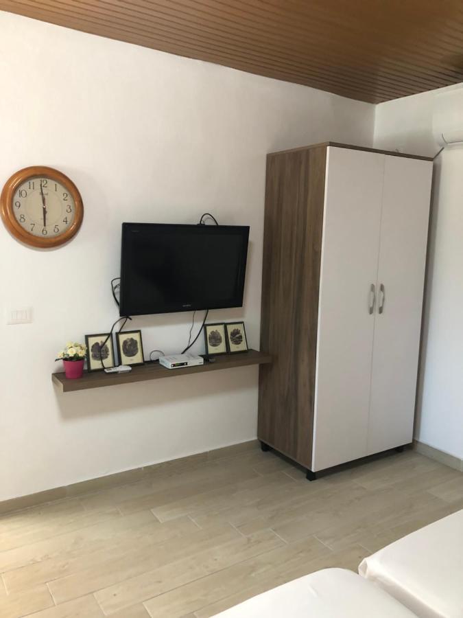Olive House. Hotel Vlore Ngoại thất bức ảnh