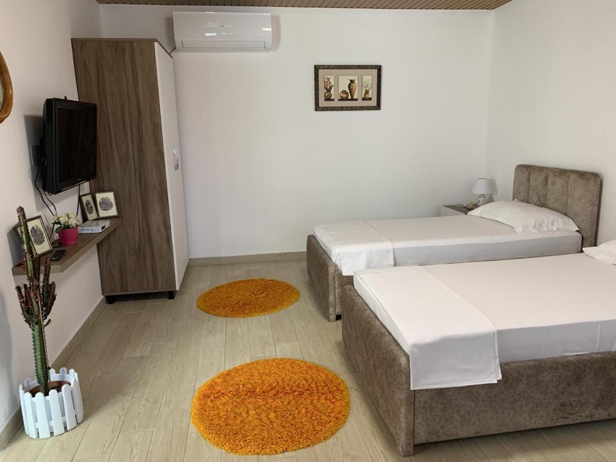 Olive House. Hotel Vlore Ngoại thất bức ảnh